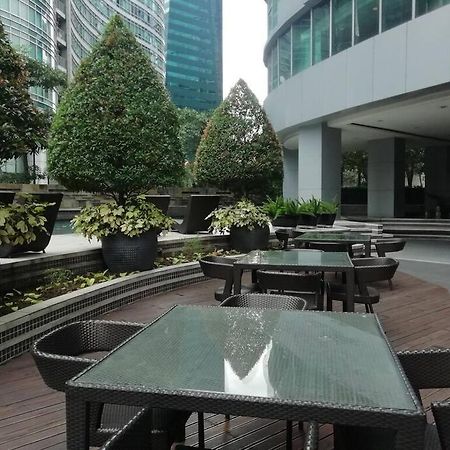 מנילה Spacious Bgc 2 Bedroom With A View מראה חיצוני תמונה