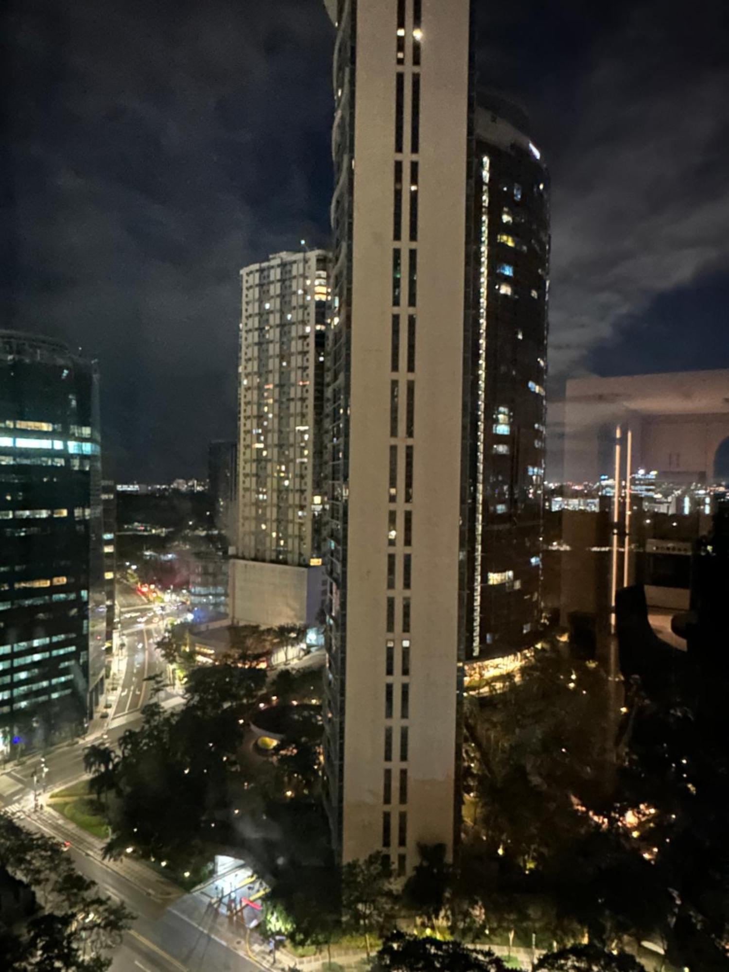 מנילה Spacious Bgc 2 Bedroom With A View מראה חיצוני תמונה